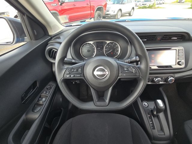 2024 Nissan Kicks S:B01807