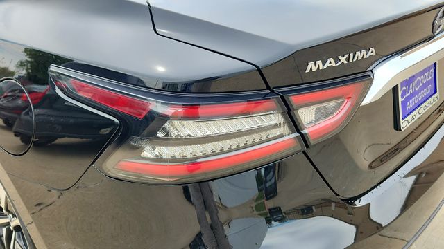 2023 Nissan Maxima