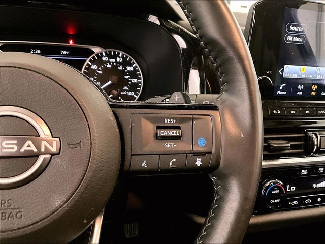 2023 Nissan Pathfinder SL White at Sutliff Volkswagen