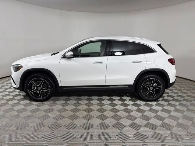 New 2026  Mercedes-Benz GLA 250 image 4