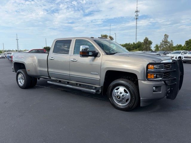 Pepperdust Metallic 2017 Chevrolet Silverado 3500HD Pickup Truck Four-Wheel Drive 6-Speed Automatic