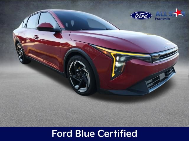 Currant Red 2026 Kia K4 Sedan Front-Wheel Drive Continuously Variable Transmission