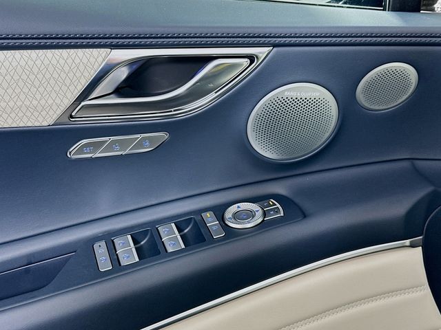 Thumbnail: 2026 Genesis GV80 - 20