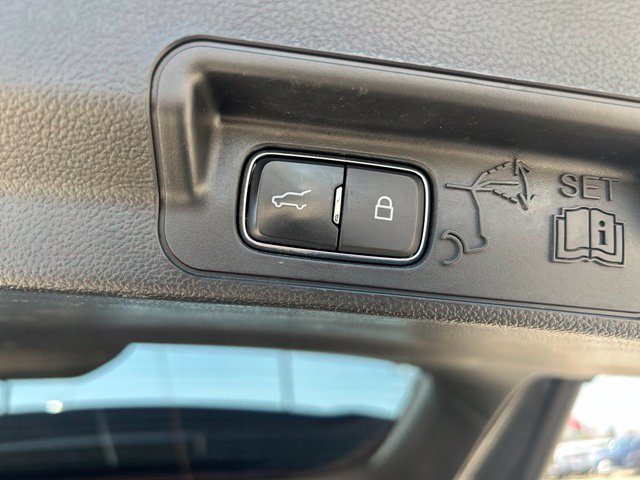 Used 2023 Ford Explorer SUV