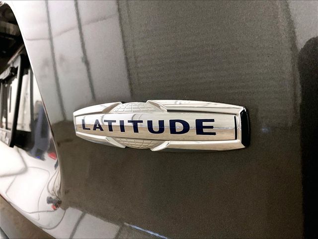 2019 Jeep Cherokee Latitude Plus Gray at Auto Express Mitsubishi