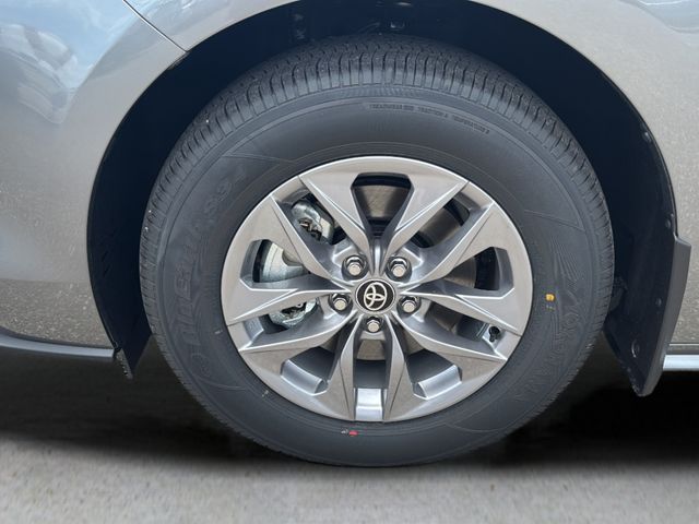 New 2026 Toyota Sienna Van