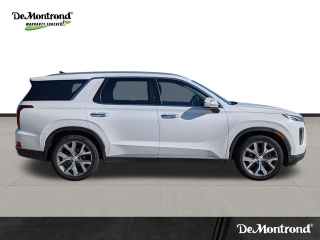 Used 2021 White Hyundai SEL image 4