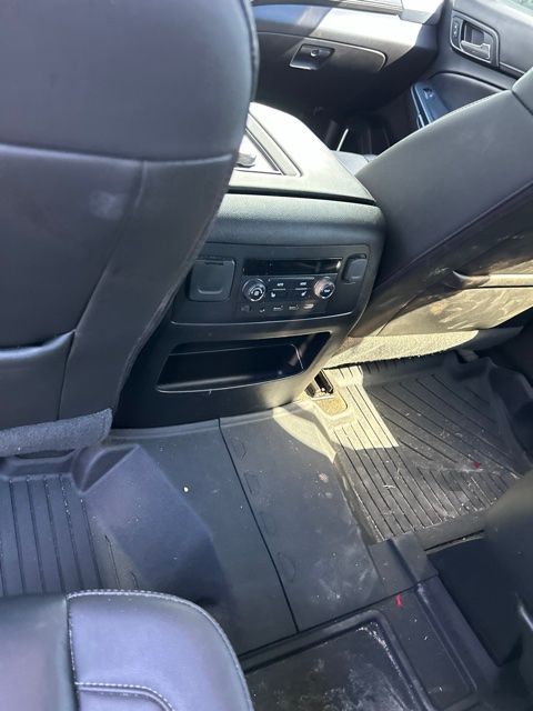 Used 2018 Gray Chevrolet LT image 19