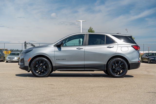 2023 Chevrolet Equinox LS 4