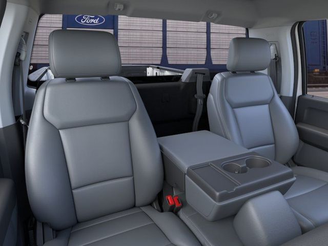 New 2026 Oxford White Ford XL image 10