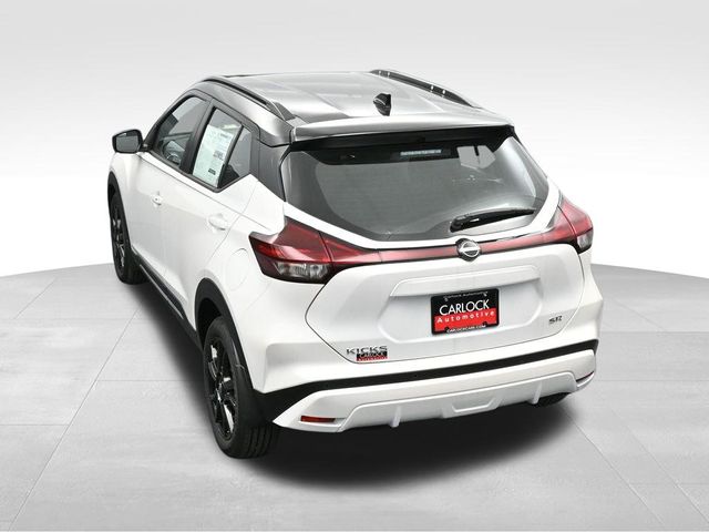 2024 Nissan Kicks SR 28