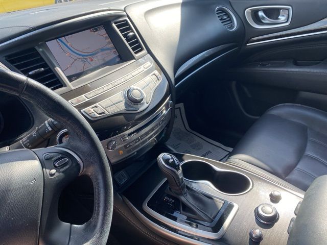 2019 Infiniti QX60 LUXE photo