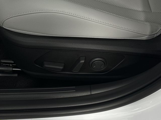 New 2025 Hyundai Elantra For Sale in Indianapolis, IN