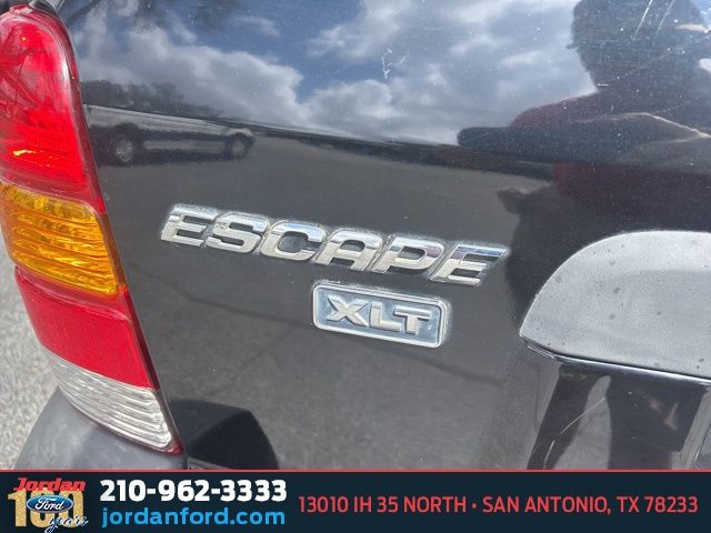 Used Car 2007 Ford Escape  Xlt For Sale Under $10,000 In San Antonio, Texas