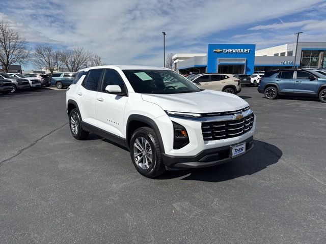 Summit White 2025 Chevrolet Equinox SUV / Crossover Four-Wheel Drive 8-Speed Automatic