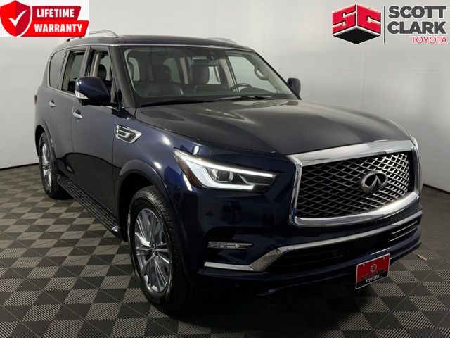 2024 INFINITI QX80 LUXE