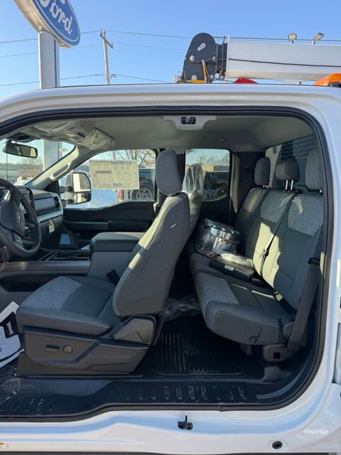 New 2026 White Ford XLT image 21