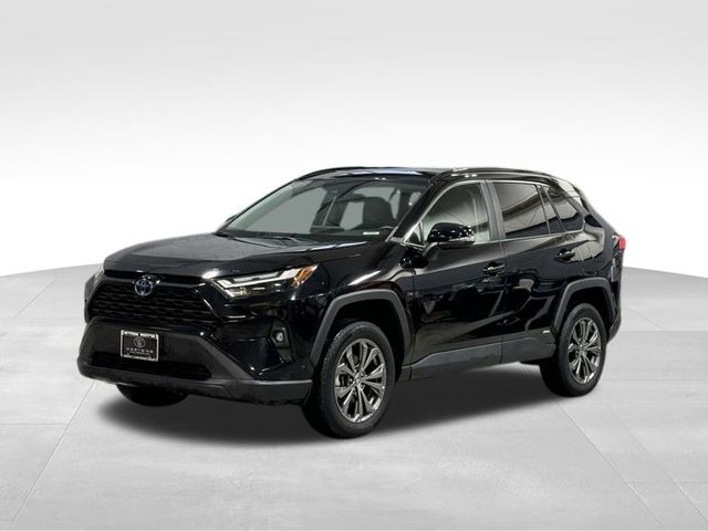 2022 Toyota RAV4 Hybrid XLE Premium 36