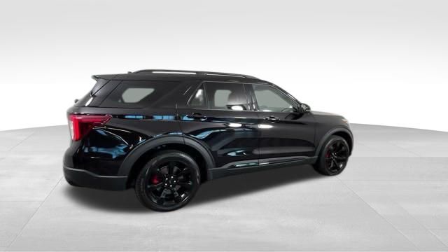 2021 Ford Explorer ST 16