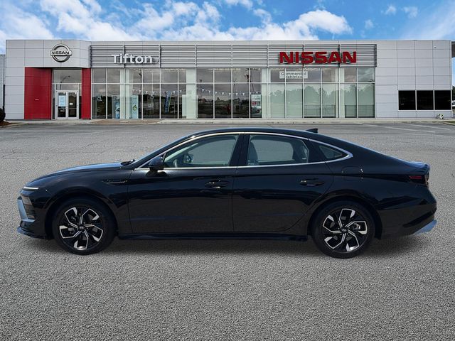 Used 2025 Hyundai Sonata Sedan