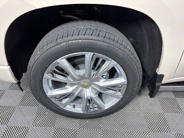2026 Chevrolet Silverado 1500 High Country - Photo 10