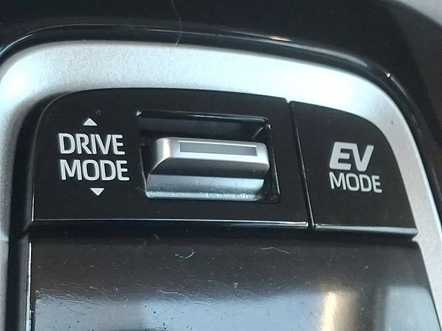 Used 2025 Toyota Corolla Hybrid Sedan