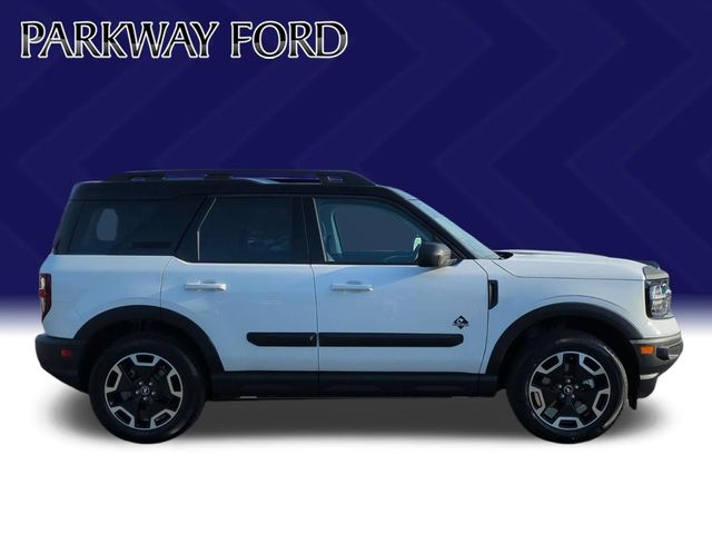 Used 2024 White Ford Outer Banks image 6