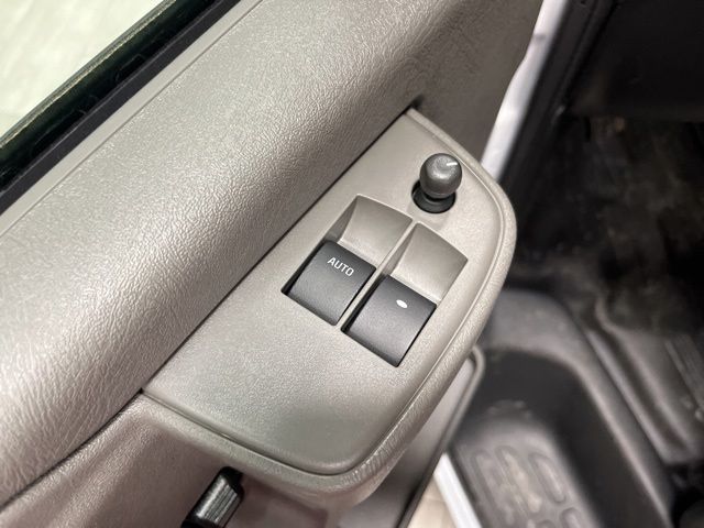 New 2026 Summit White Chevrolet Work Van image 14
