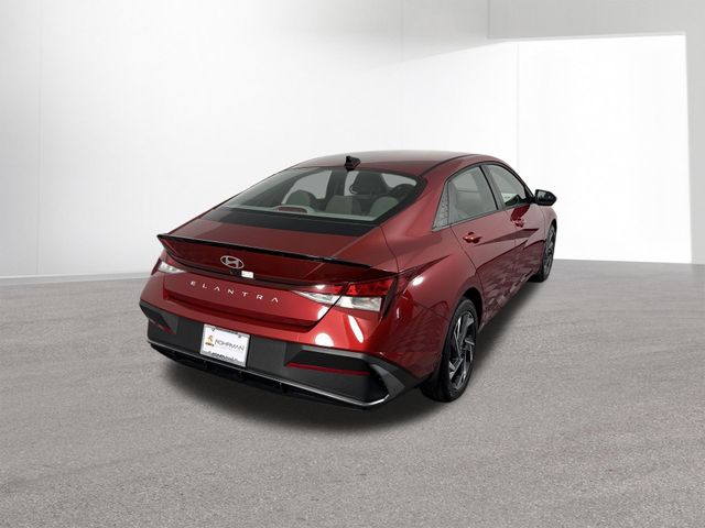 Used 2025 Hyundai Elantra For Sale in Indianapolis, IN