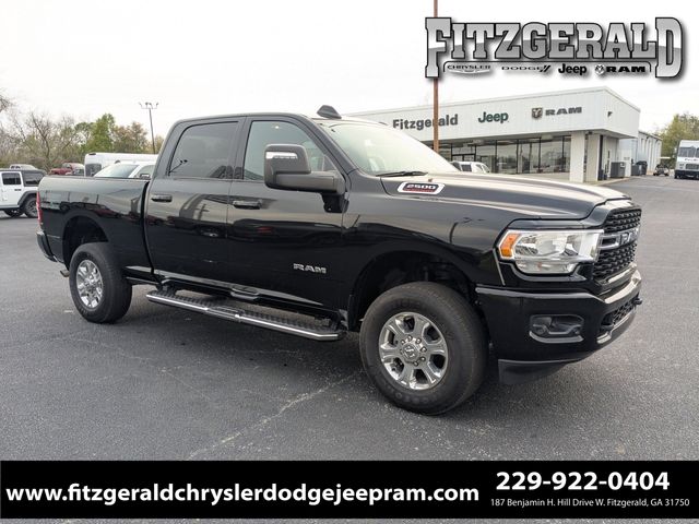 2024 RAM 2500 Big Horn Crew Cab 4WD