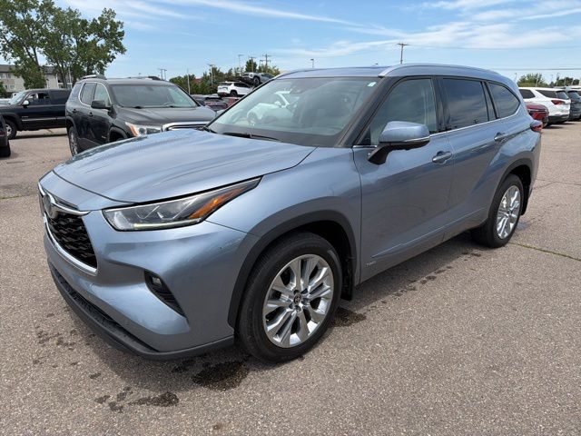 Moon Dust 2023 Toyota Highlander Hybrid Limited AWD SUV / Crossover All-Wheel Drive Continuously Variable Transmission