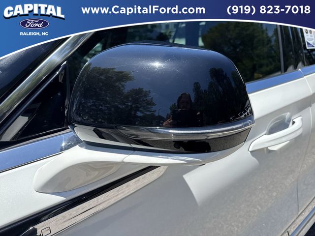 Used 2024 White Lincoln Black Label image 12