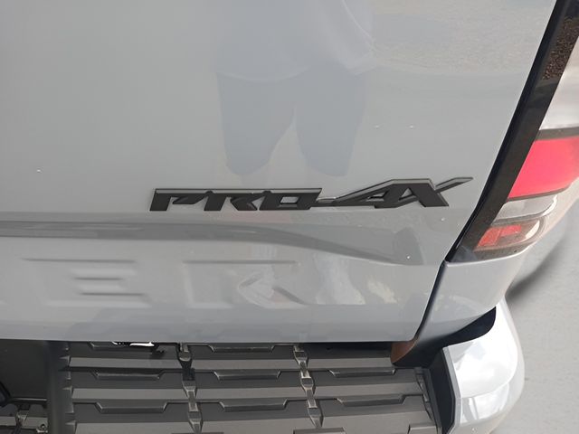 Used 2024 Nissan Frontier Truck