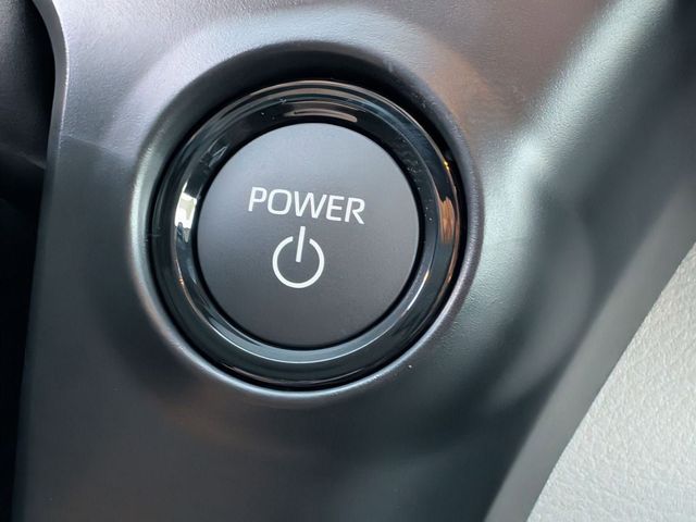2026 Toyota Sienna LE - Photo 20