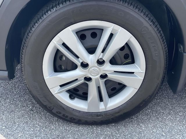 Used 2025 Nissan Kicks Play SUV