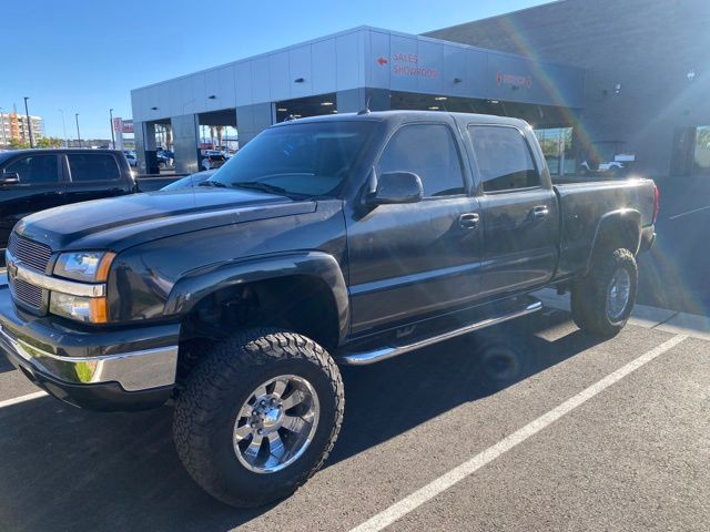 Dark Gray Metallic 2003 Chevrolet Silverado 1500HD LT Crew Cab 4WD Pickup Truck Four-Wheel Drive 4-Speed Automatic