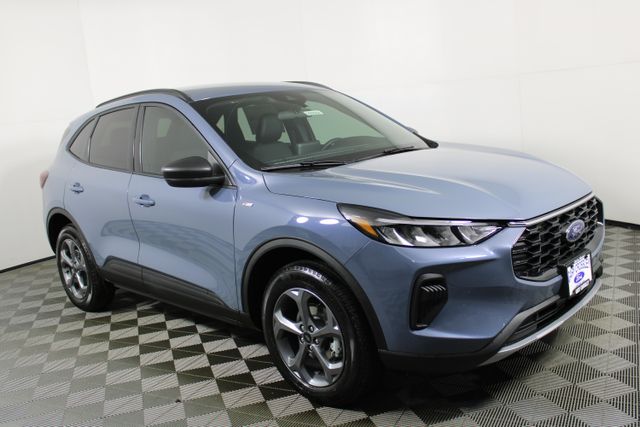 2026 Ford Escape ST-Line's photo