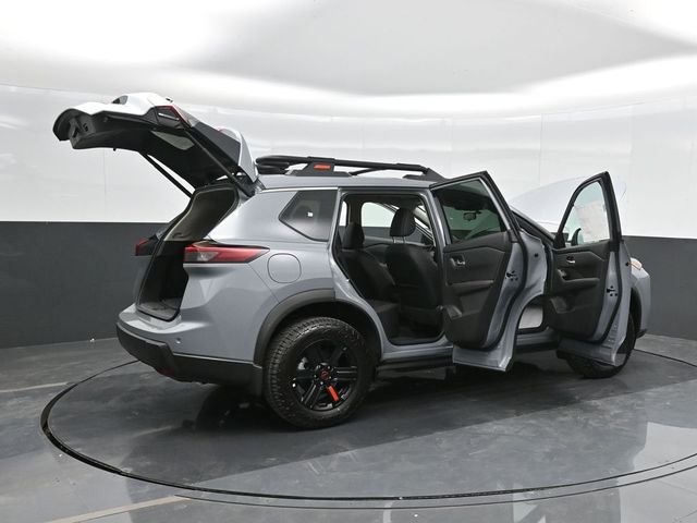 2025 Nissan Rogue  46