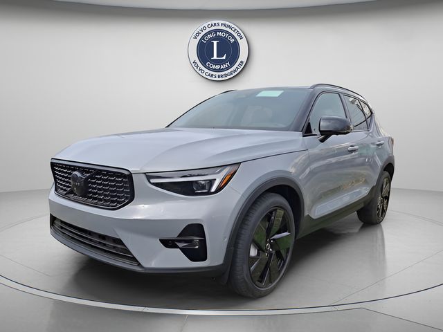 Gray Metallic 2026 Volvo XC40 SUV / Crossover All-Wheel Drive Automatic