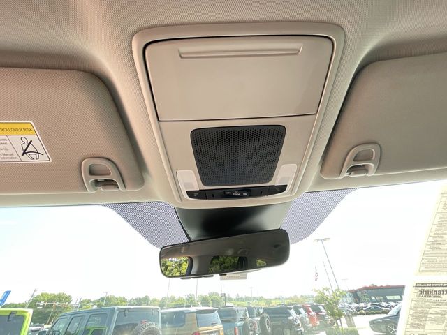 Used 2025 Honda Pilot SUV