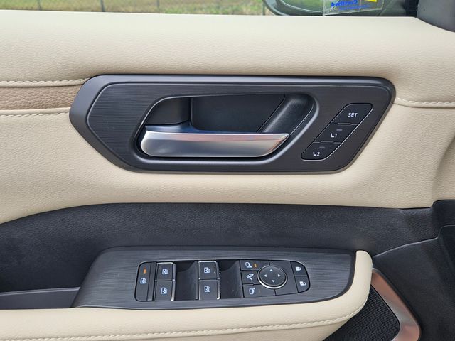 New 2026 White Nissan Platinum image 28