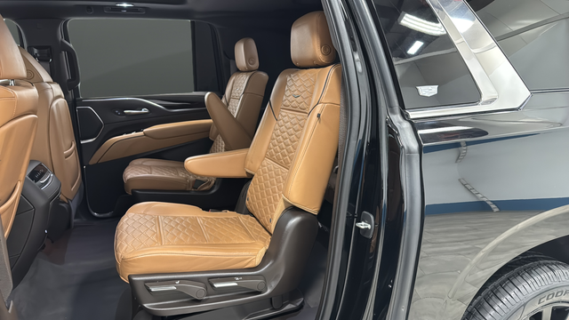 Used 2022 Black Raven Cadillac Premium image 23