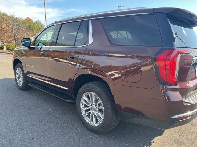 2023 GMC Yukon SLT 5