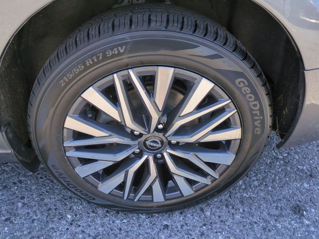 used 2023 Nissan Altima car, priced at $23,001