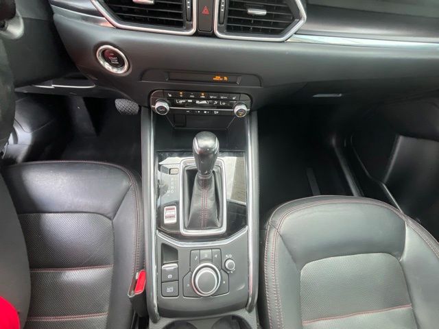 MazdaCX-523