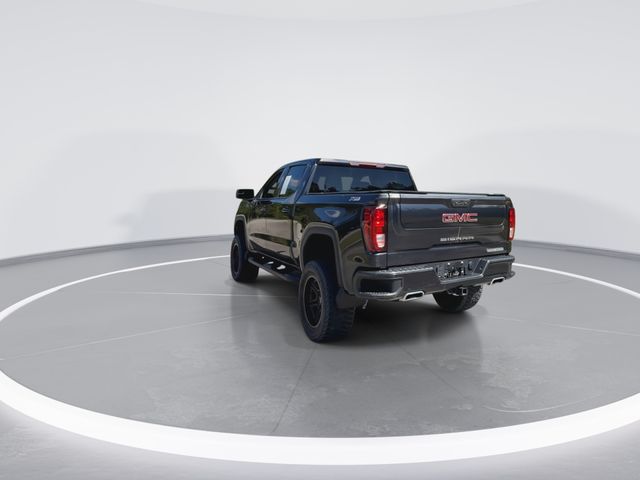Used 2024 Silver GMC Elevation image 9