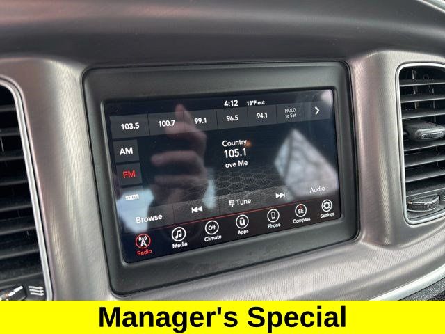 2022 Dodge Charger SXT photo