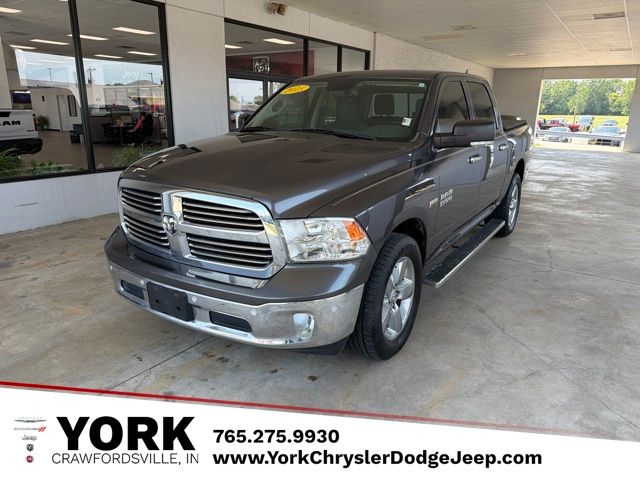 Crystal Metallic 2015 RAM 1500 Pickup Truck Four-Wheel Drive 8-Speed Automatic