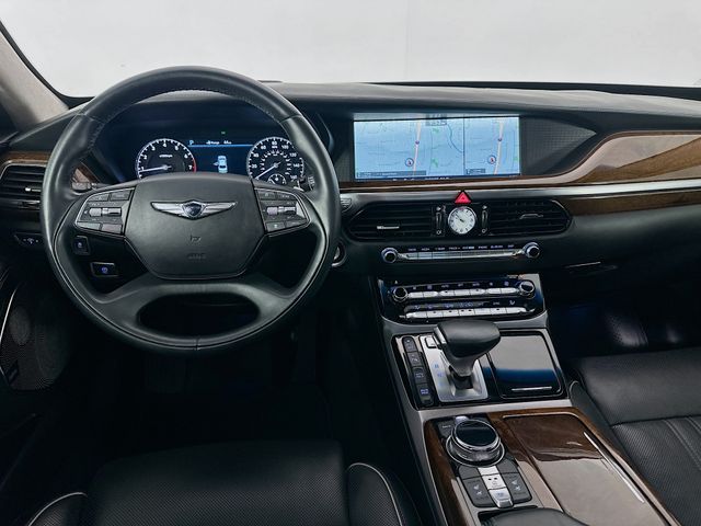 Thumbnail: 2017 Genesis G90 - 23