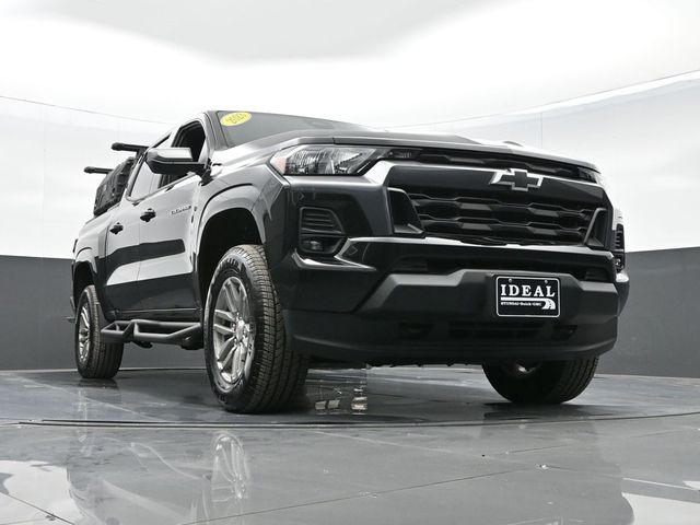 2023 Chevrolet Colorado LT 29